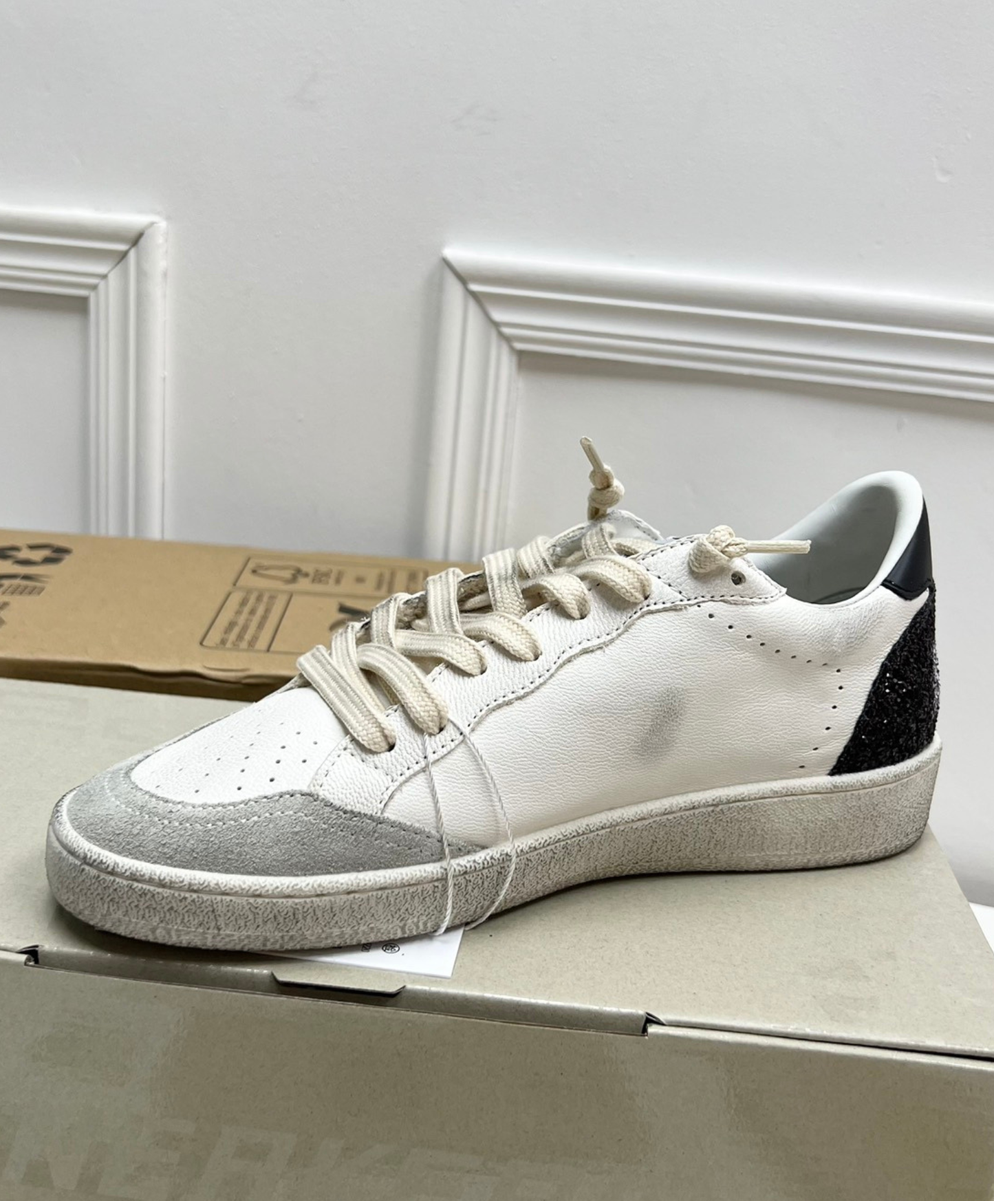 Golden Goose Ball Star Black Glitter Star