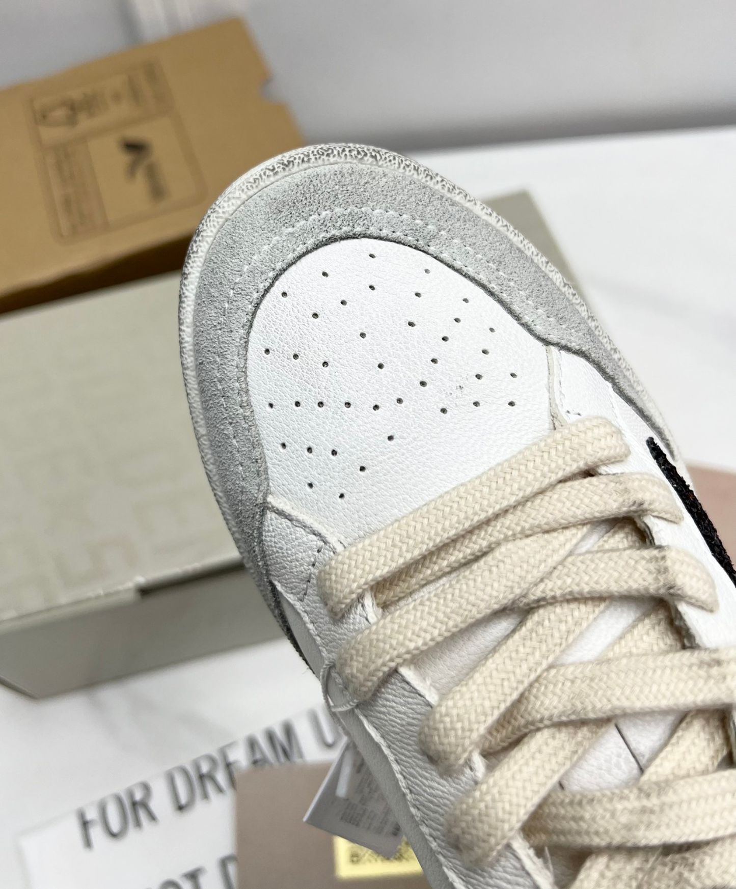 Golden Goose Ball Star Black Glitter Star