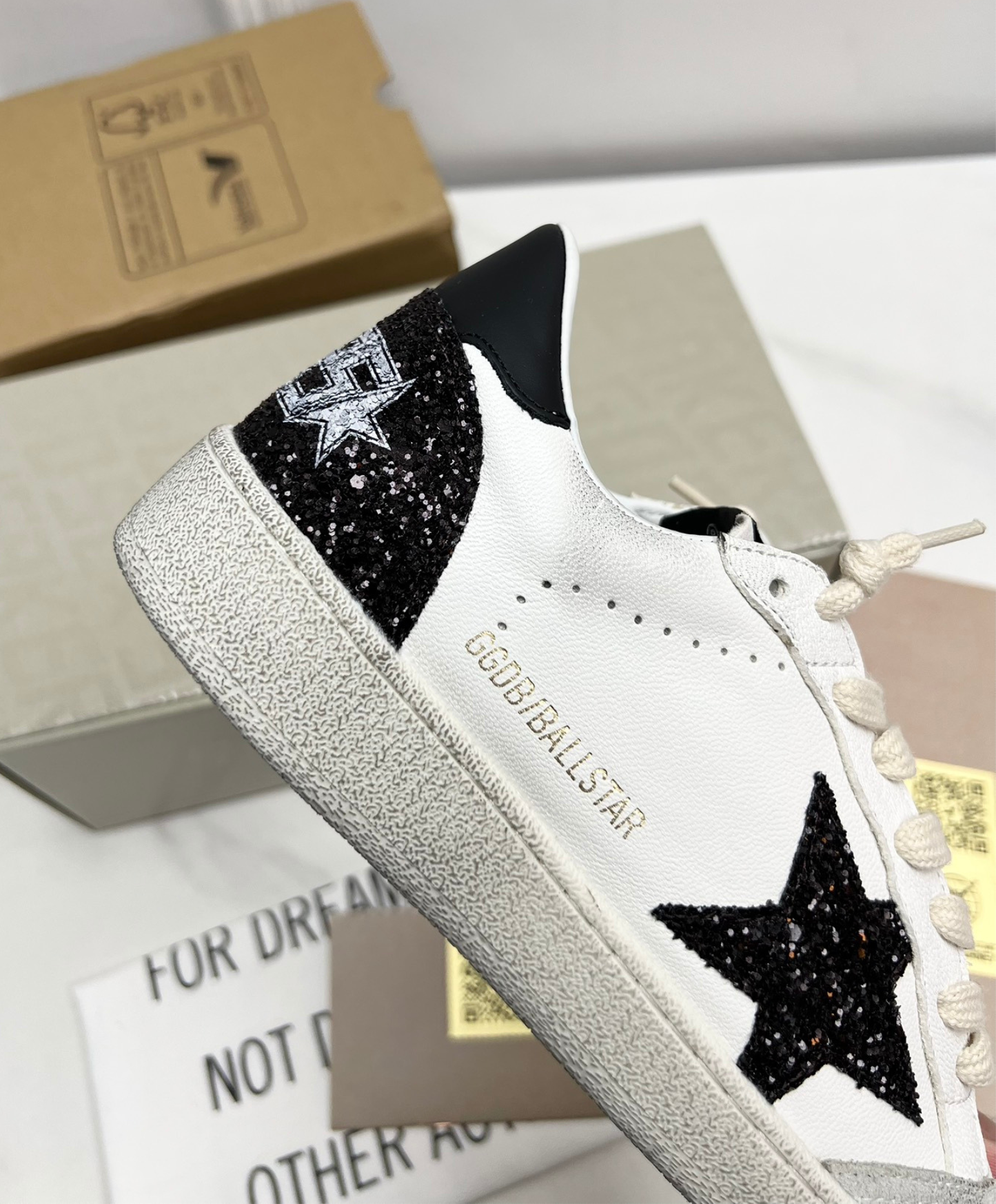 Golden Goose Ball Star Black Glitter Star