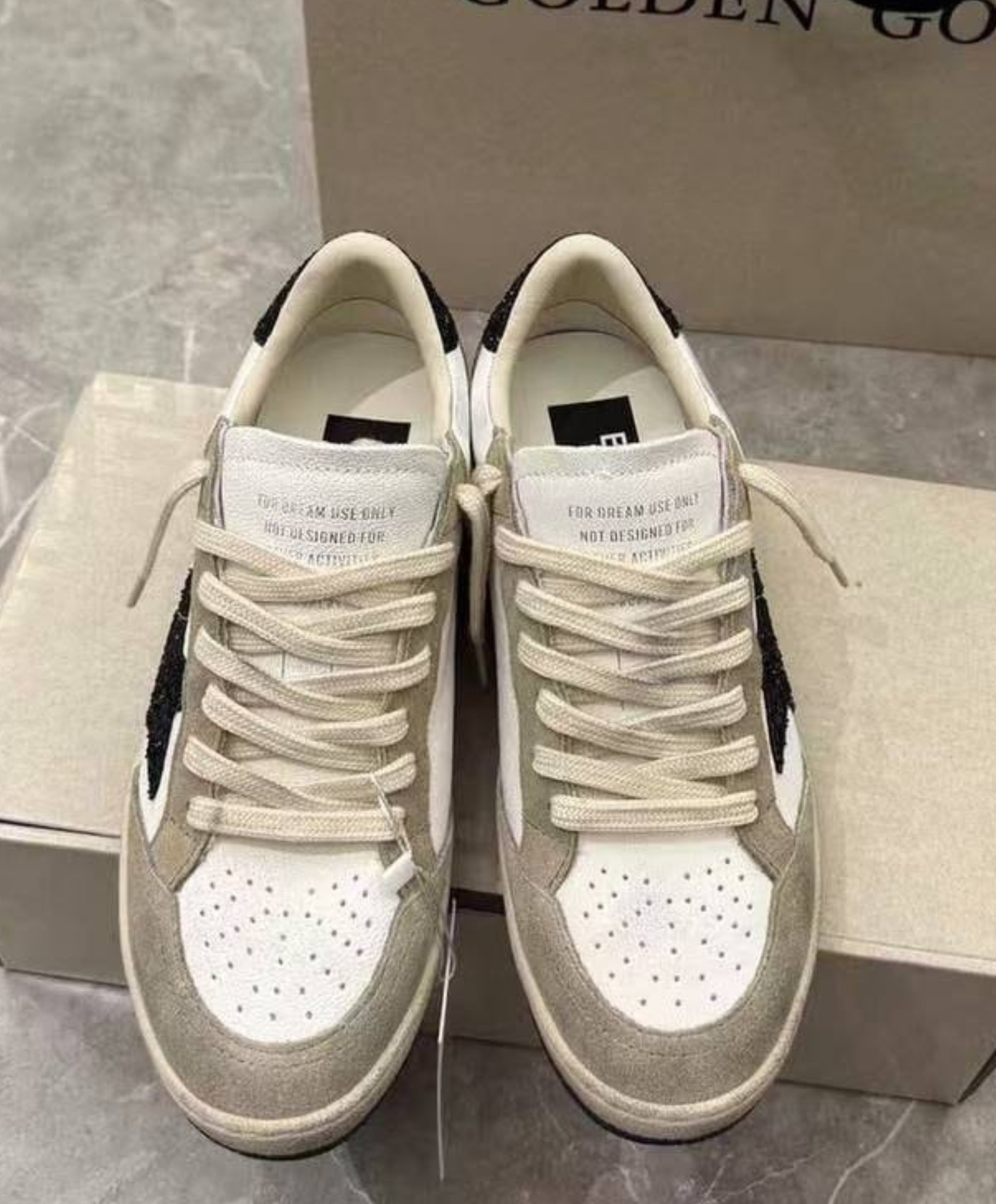 Golden Goose Ball Star Black Glitter Star