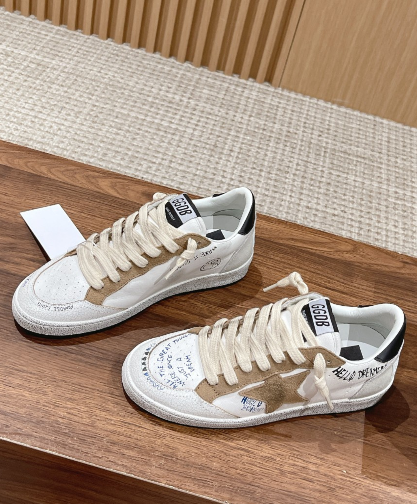 Golden Goose Ball Star Graffiti Script
