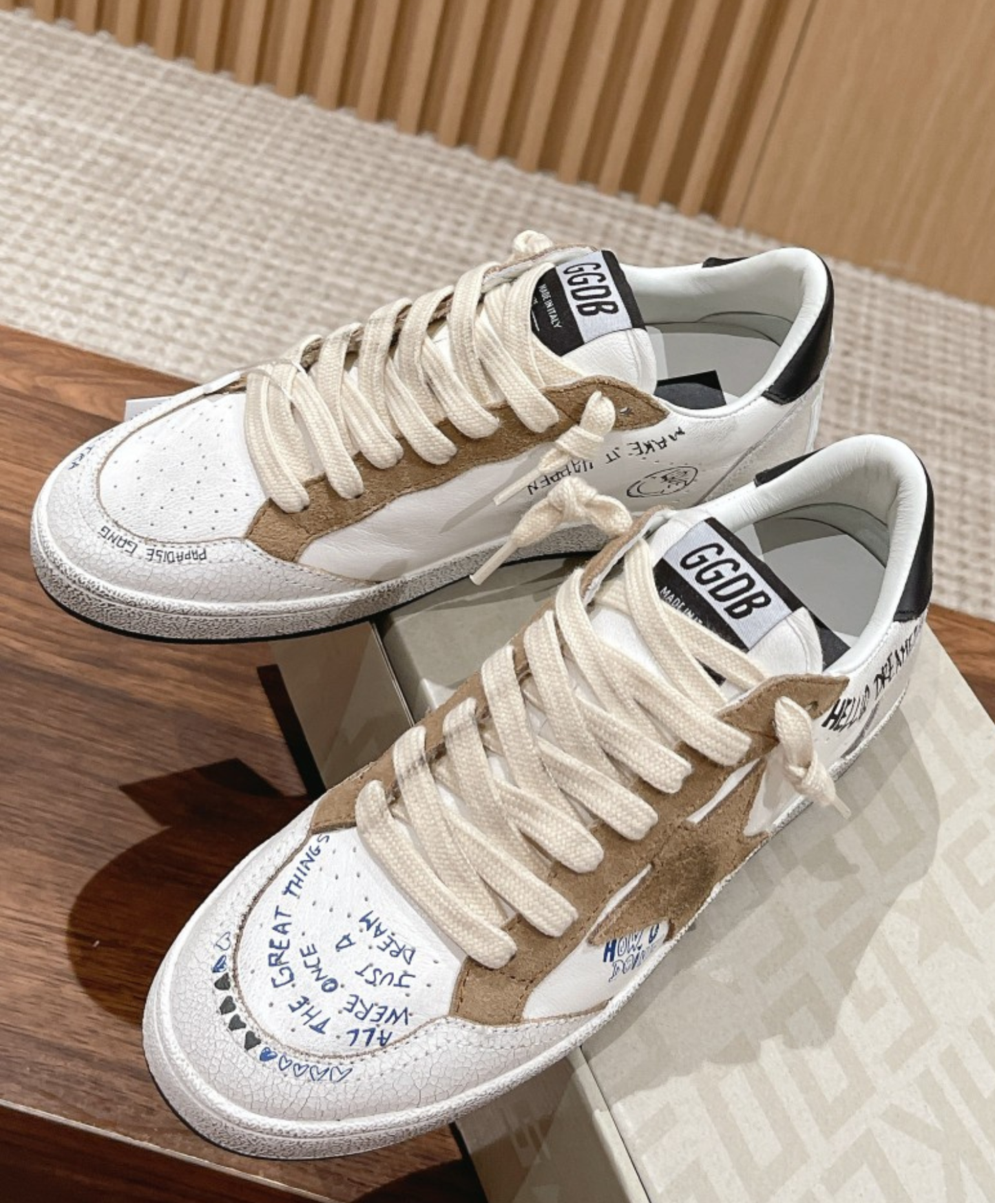 Golden Goose Ball Star Graffiti Script