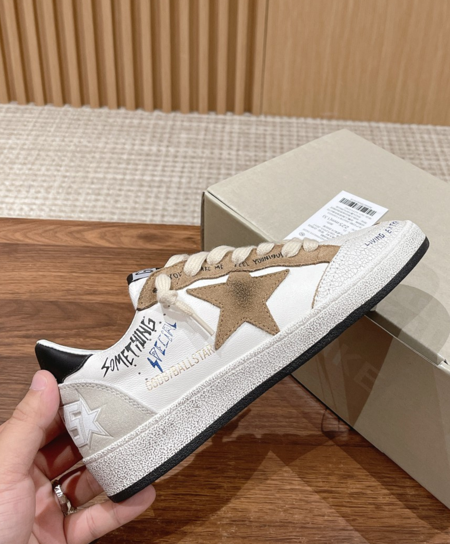 Golden Goose Ball Star Graffiti Script