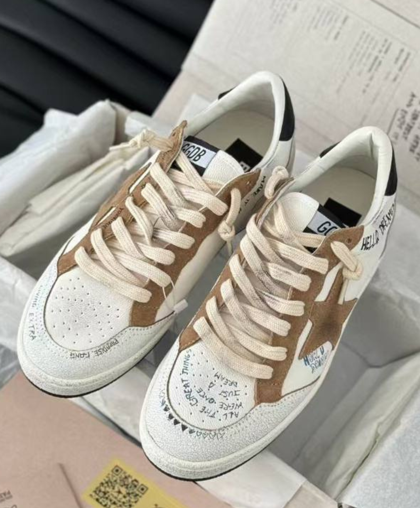 Golden Goose "Ball Star Graffiti Script" Edition