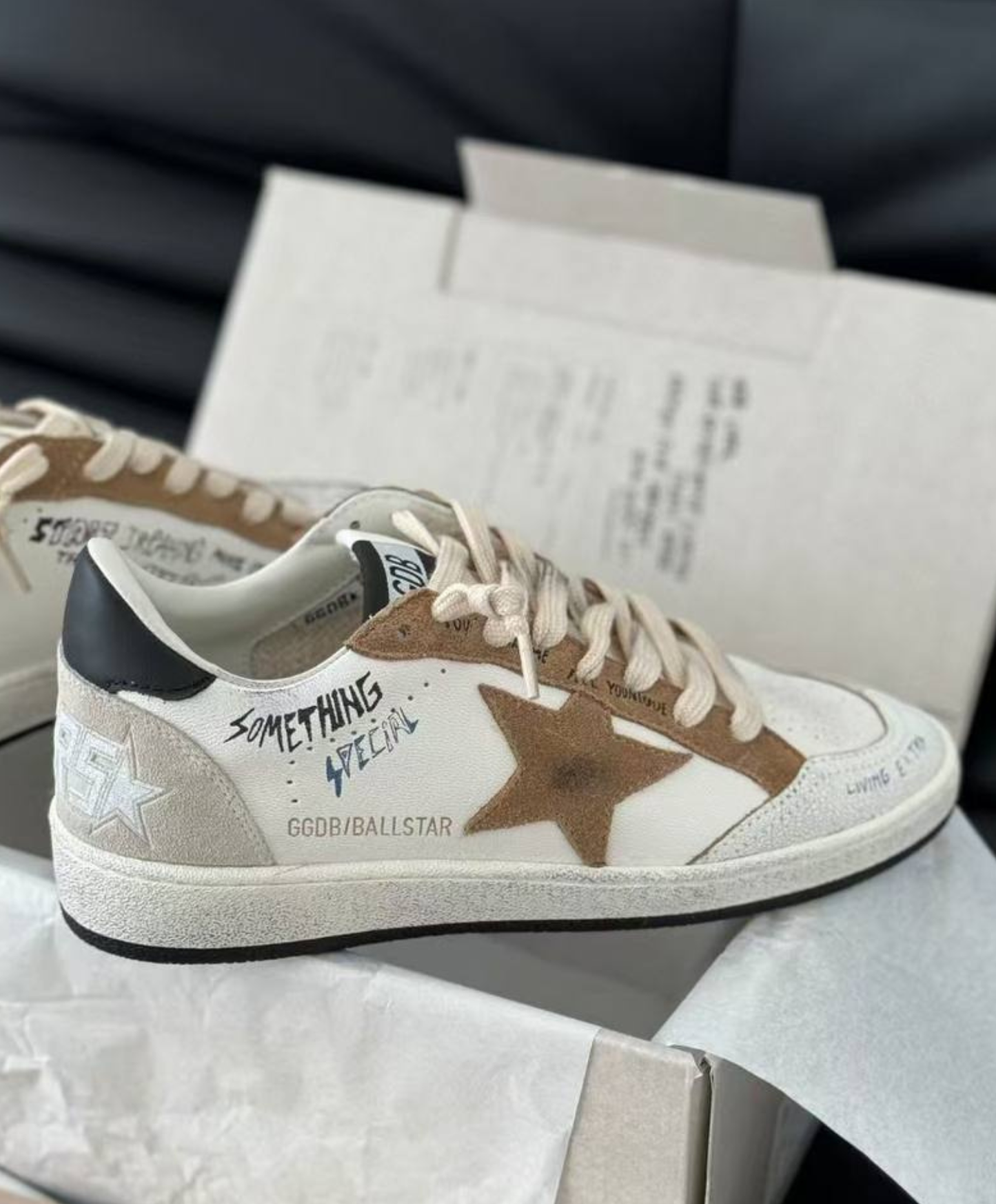 Golden Goose "Ball Star Graffiti Script" Edition