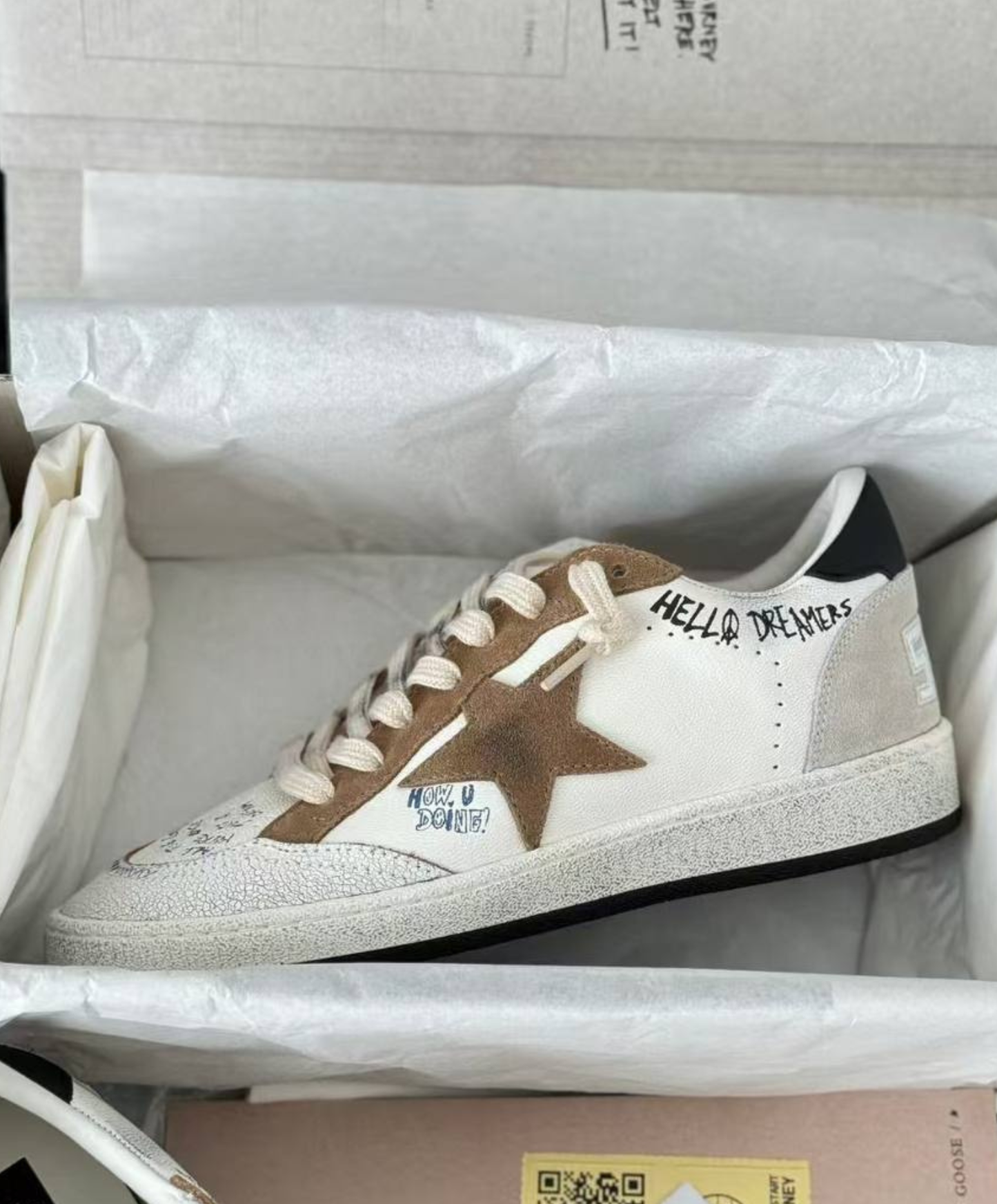 Golden Goose "Ball Star Graffiti Script" Edition