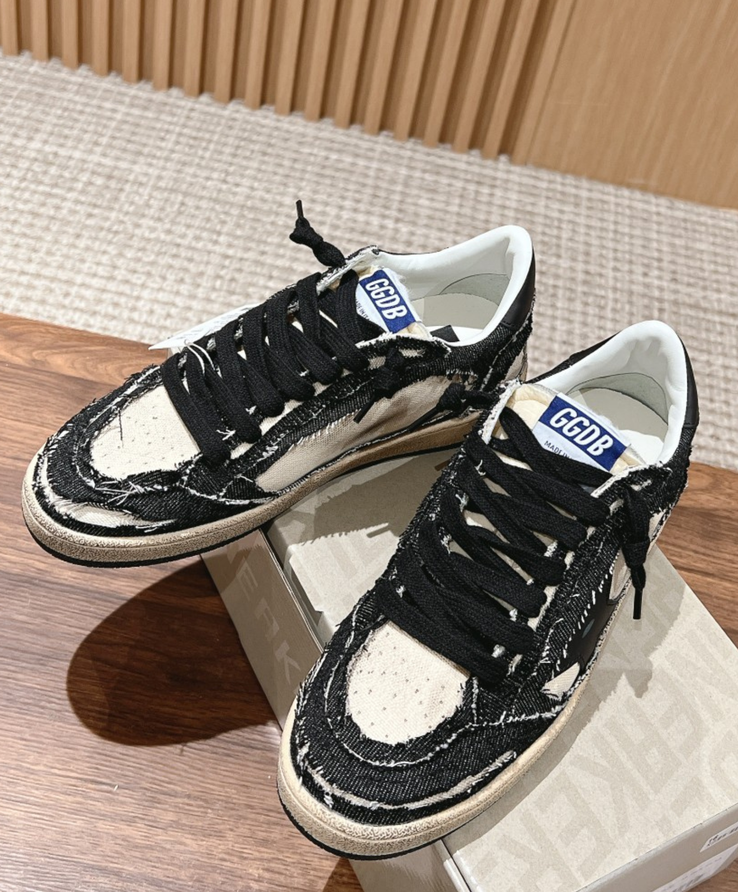 Golden Goose Ball Star Raw-Edge Noir