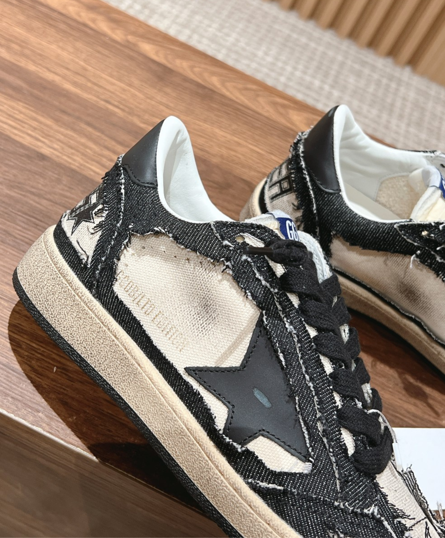 Golden Goose Ball Star Raw-Edge Noir