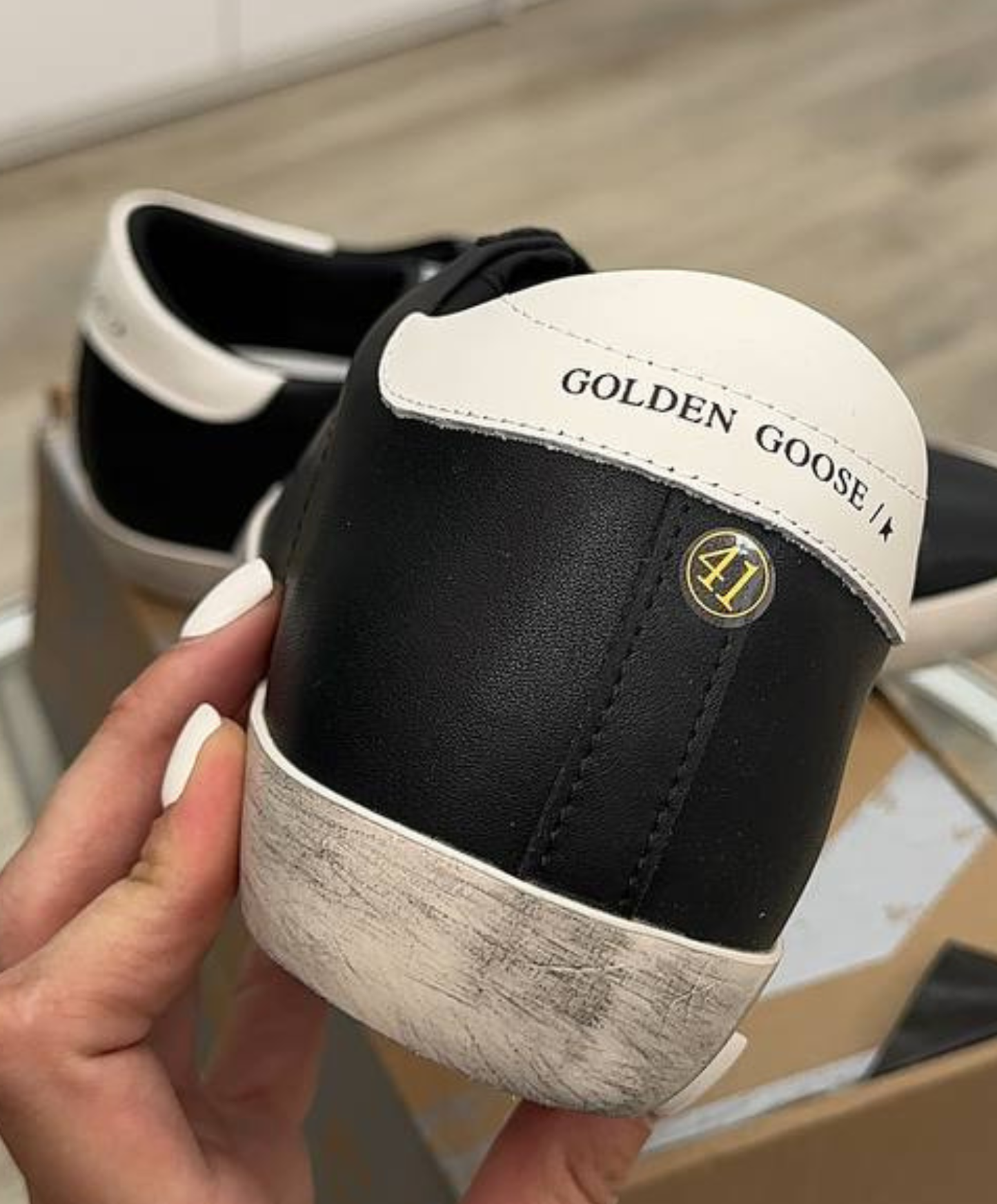 Golden Goose "Super-Star Classic Noir" Edition
