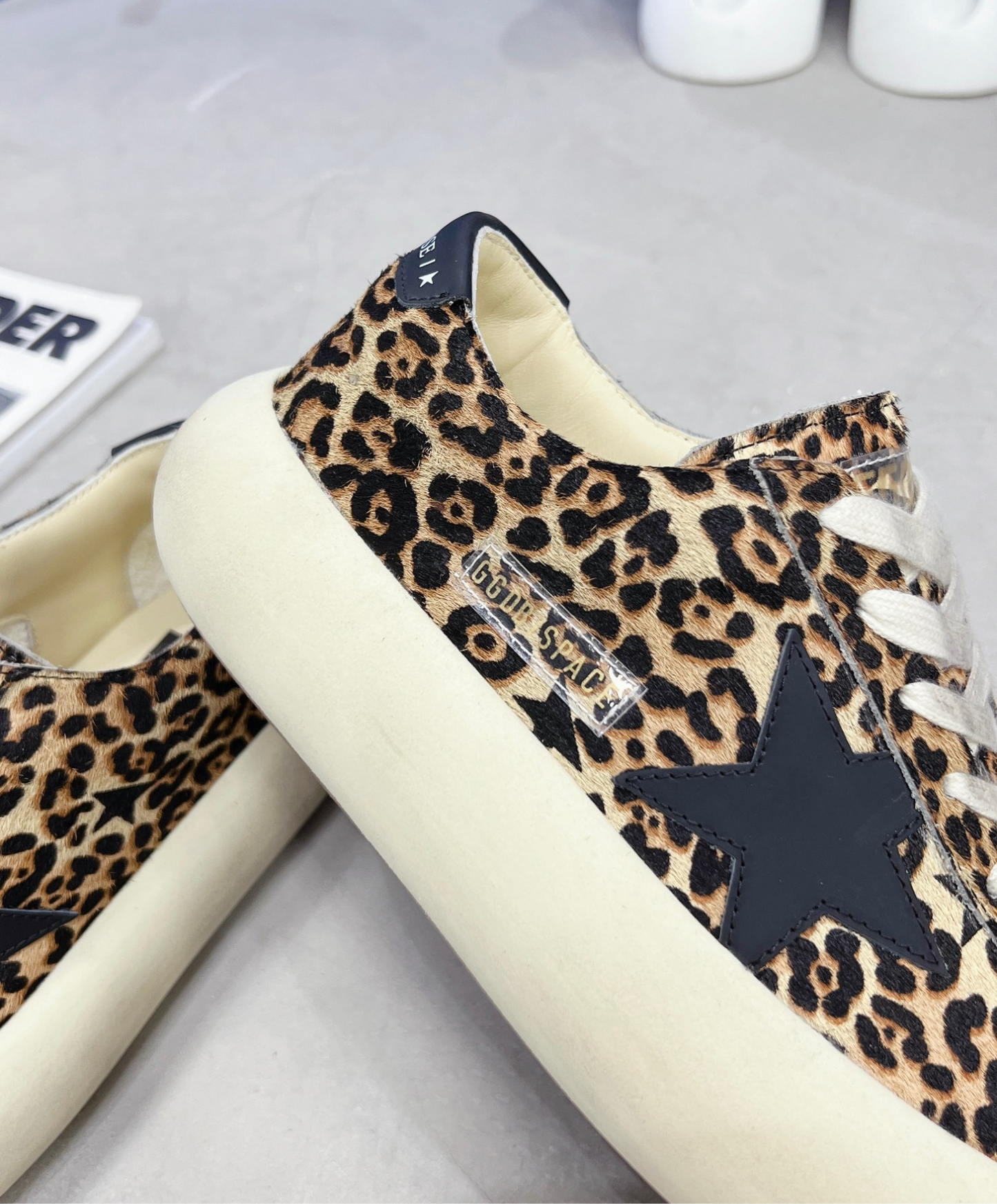 Golden Goose Space Star Leopard Noir