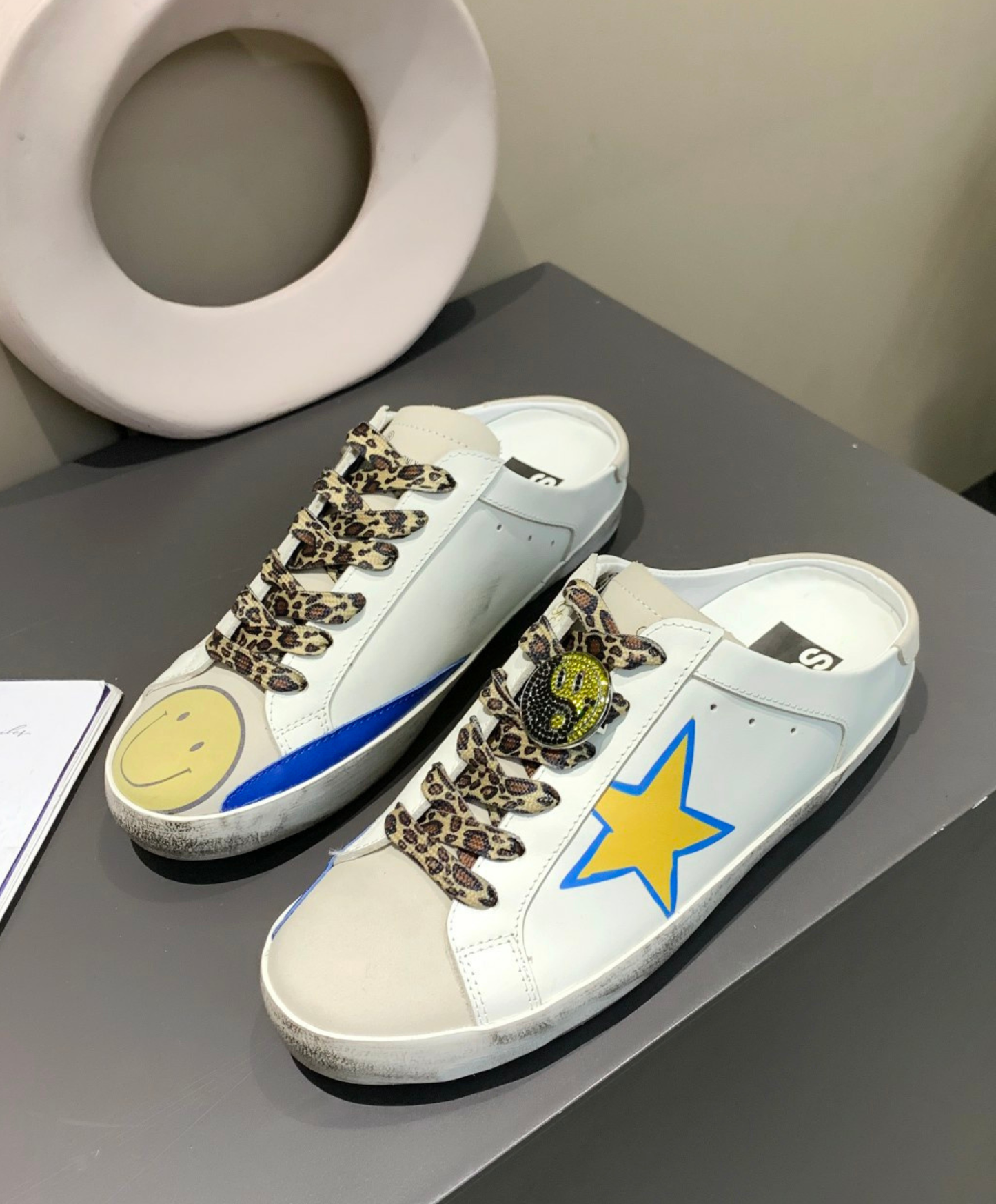 Golden Goose Super-Star Sabot Happy Star