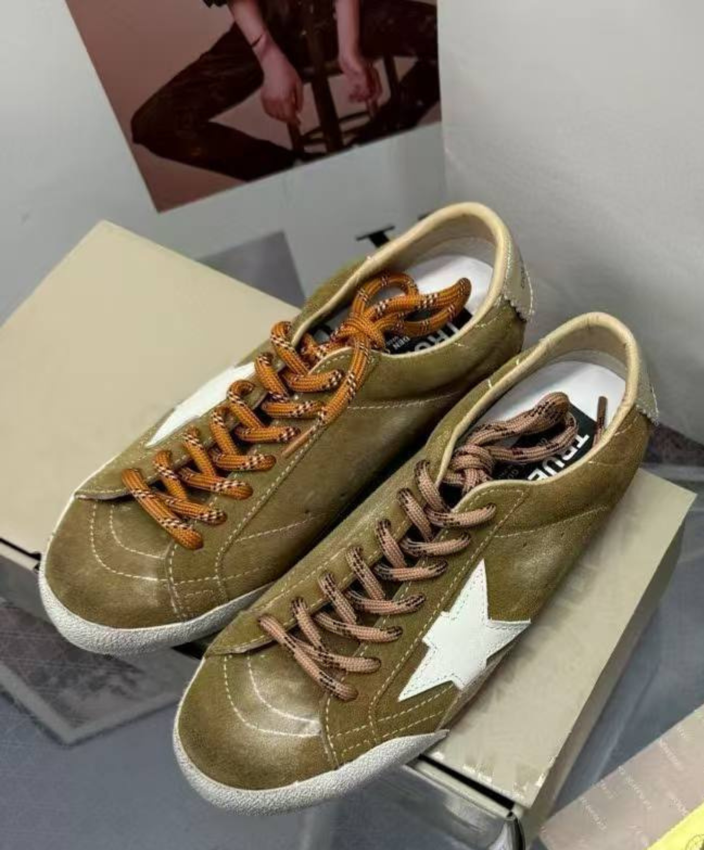 Golden Goose "True Star Suede Camel" Edition