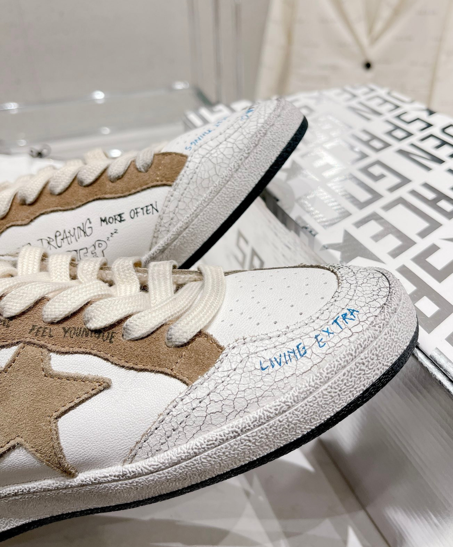 Golden Goose Ball Star Graffiti Script