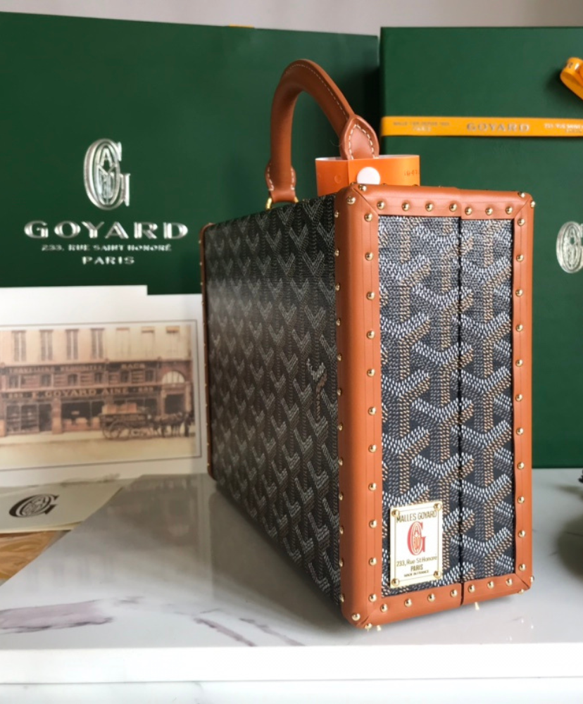 Grand Hotel Trunk Bag