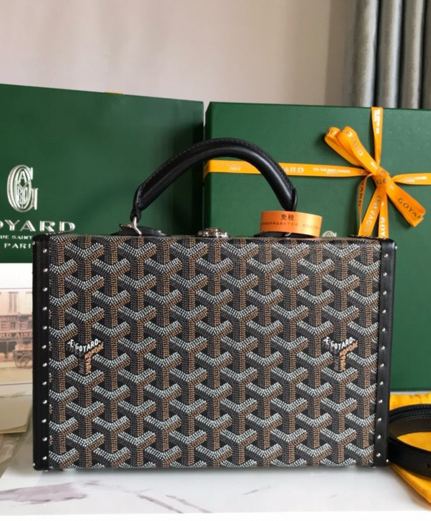 Grand Hotel Trunk Bag