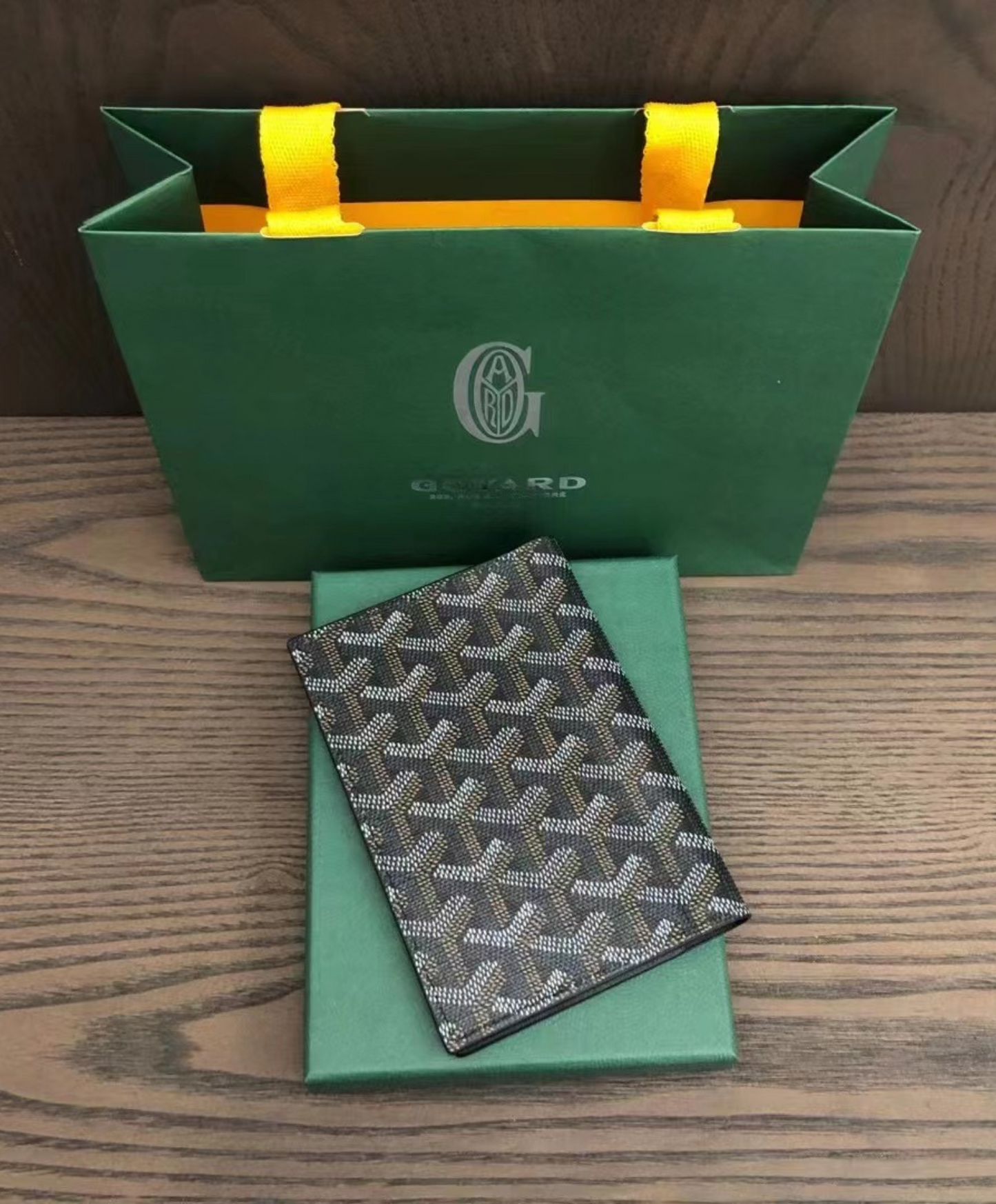 Grenelle Passport Cover