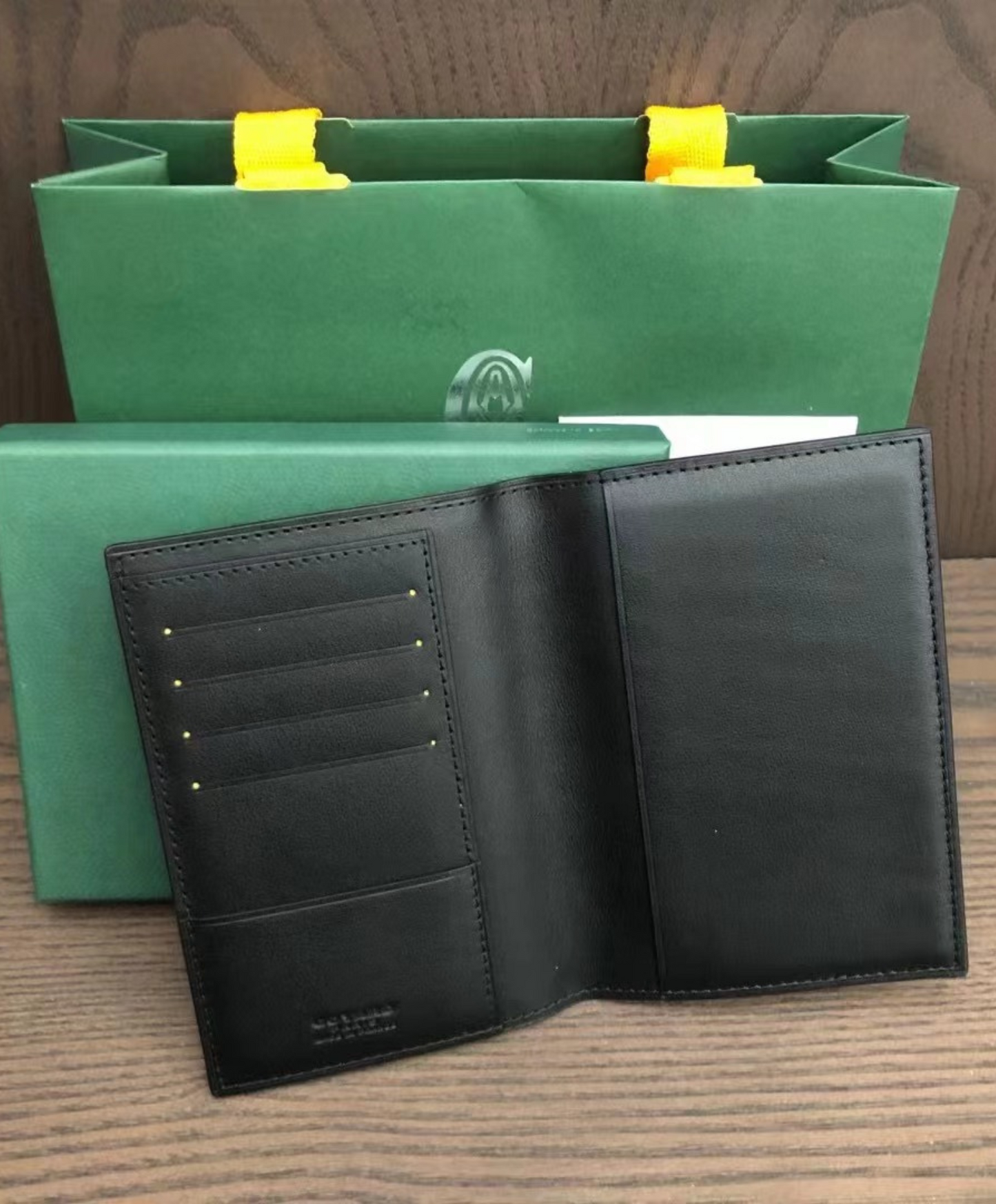 Grenelle Passport Cover