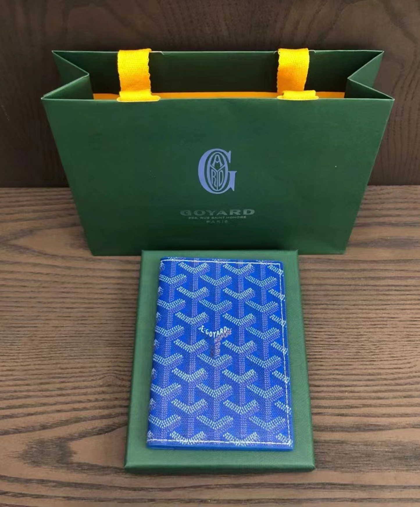 Grenelle Passport Cover