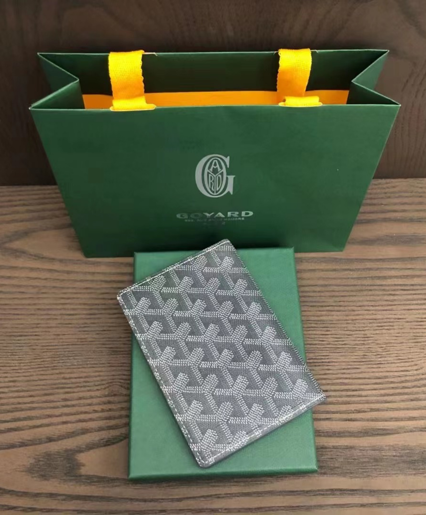 Grenelle Passport Cover