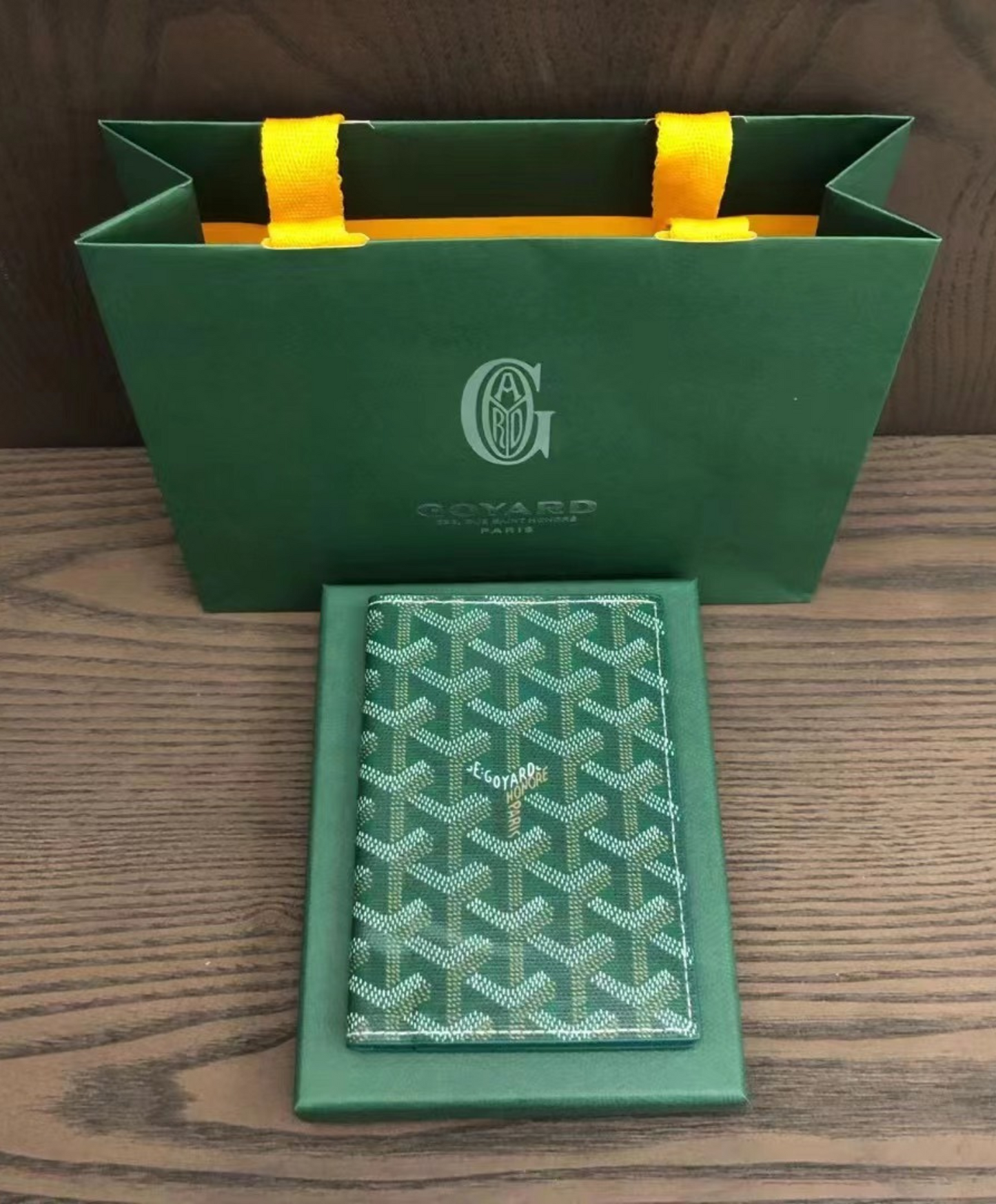 Grenelle Passport Cover