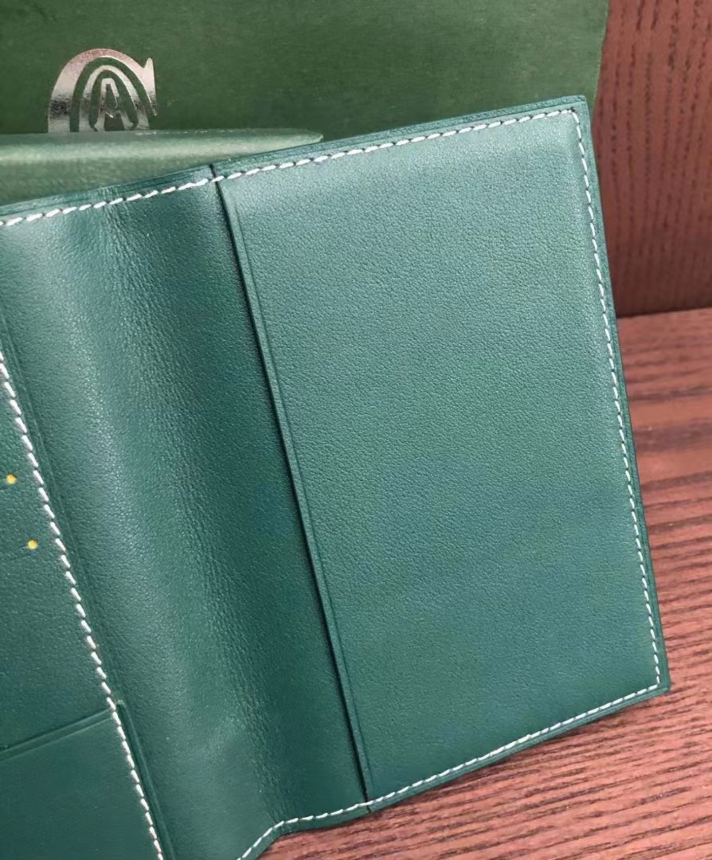 Grenelle Passport Cover