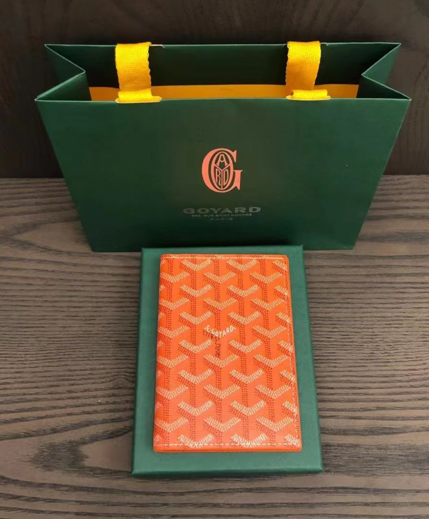 Grenelle Passport Cover