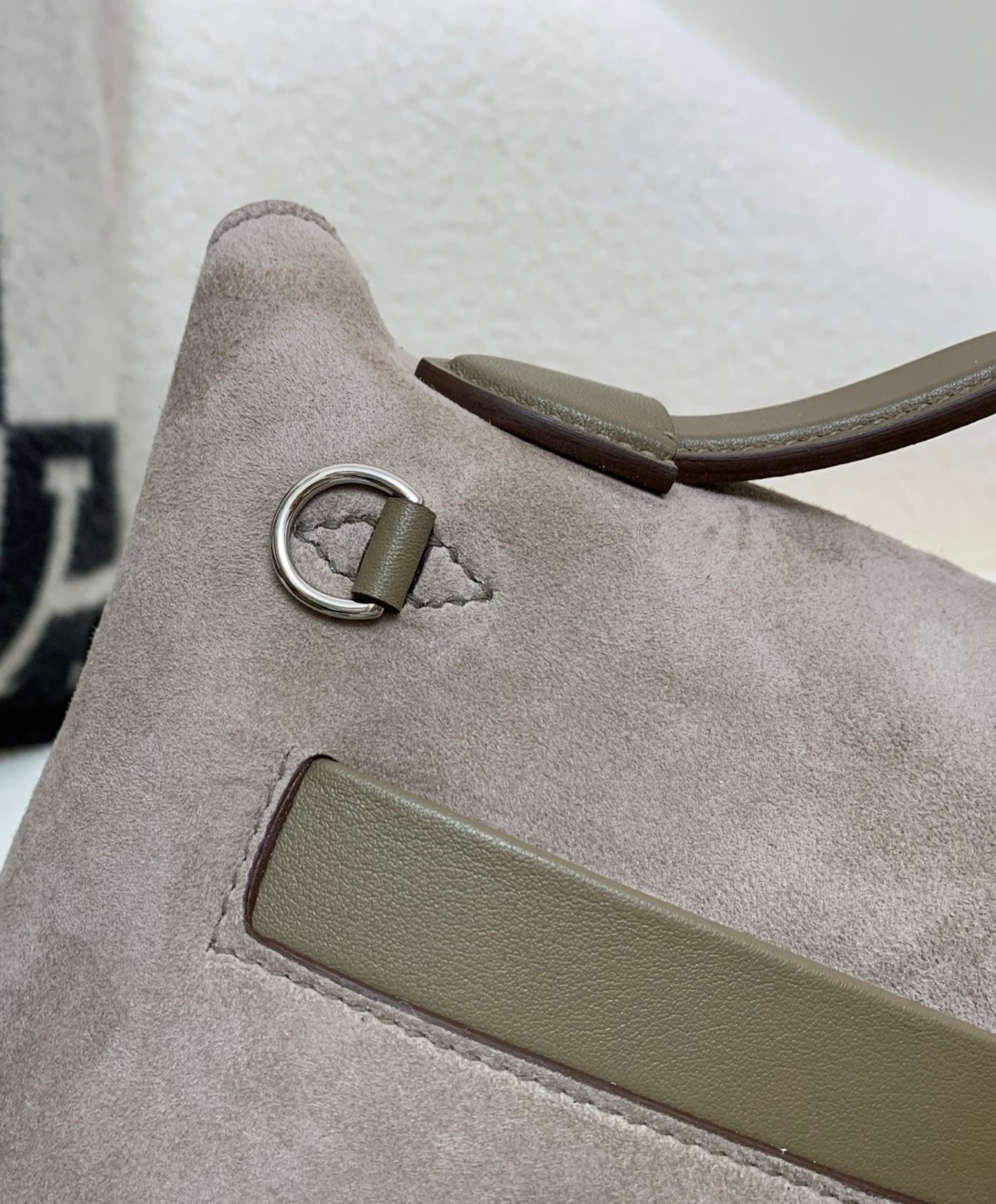 24-24 21 Bag