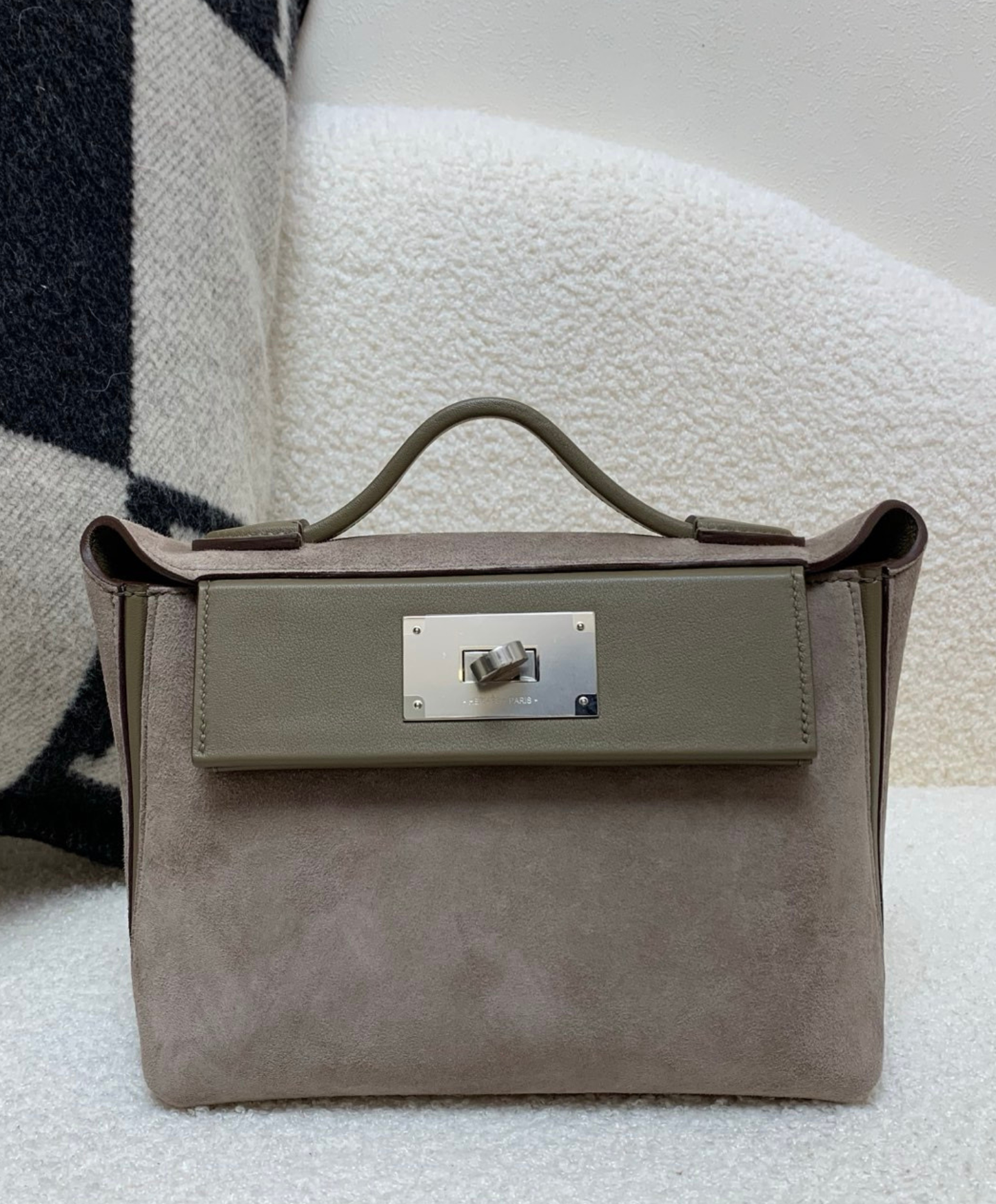 24-24 21 Bag