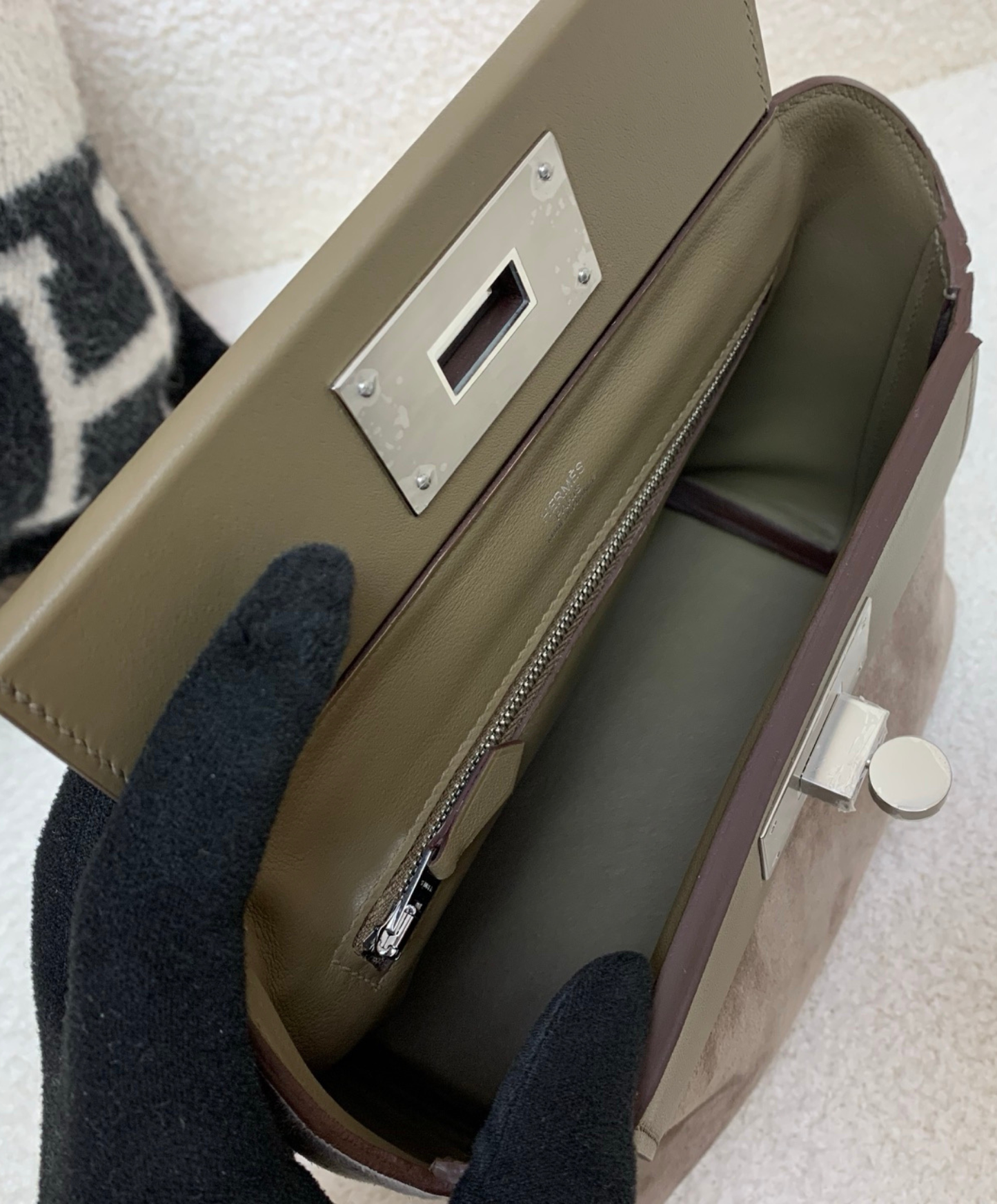 24-24 21 Bag