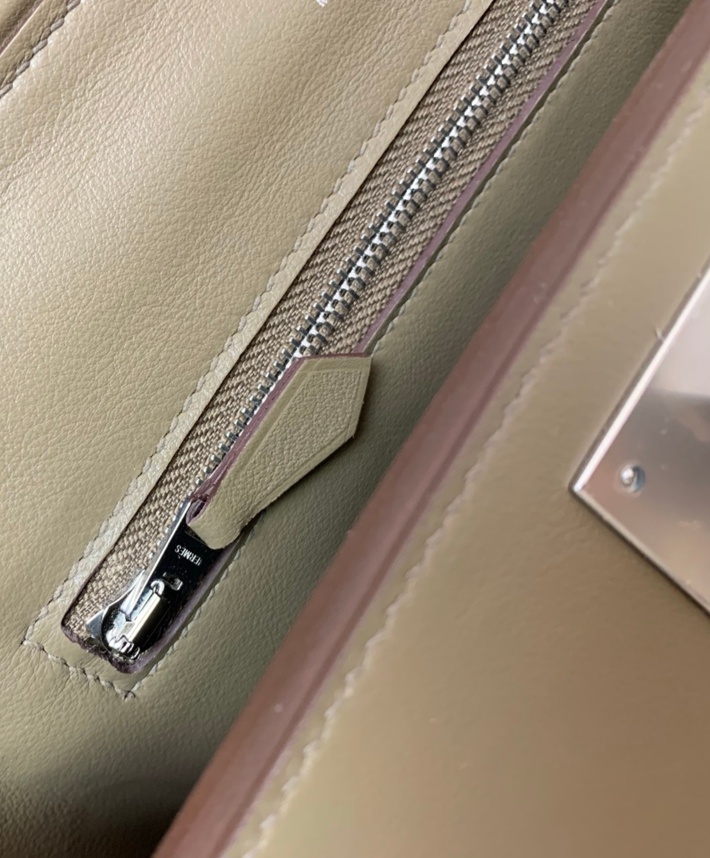 24-24 21 Bag