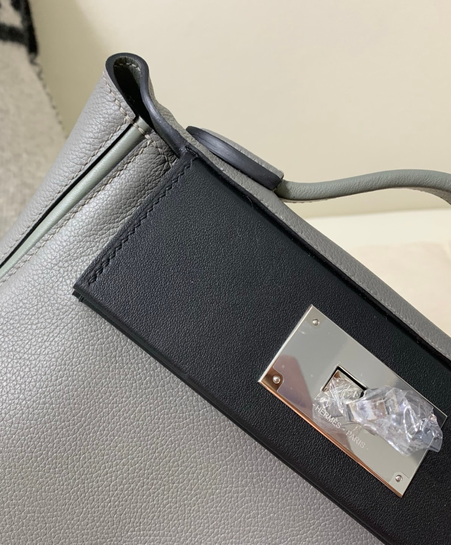 24-24 21 Bag