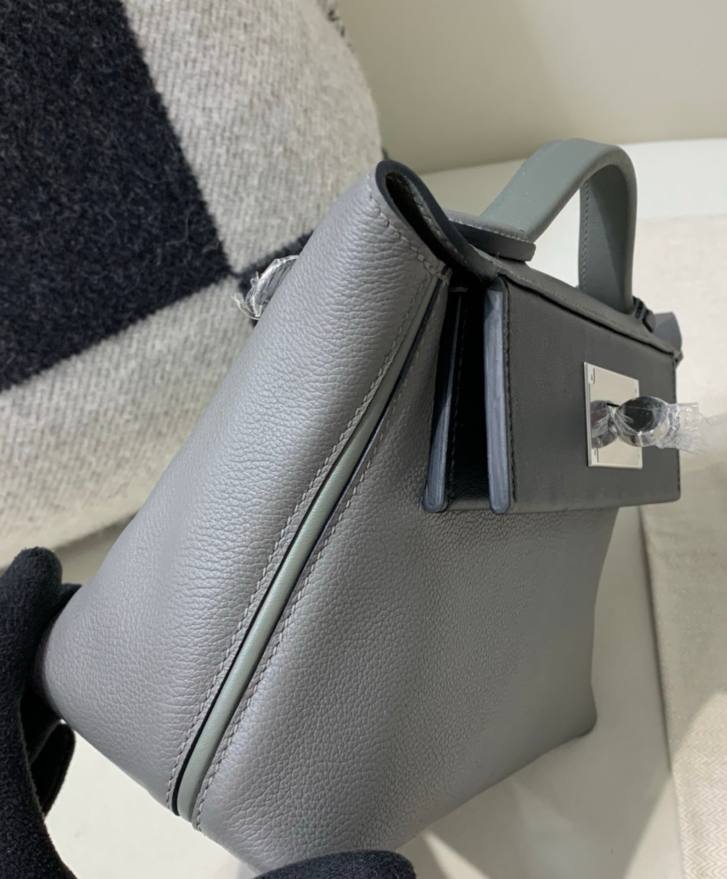 24-24 21 Bag