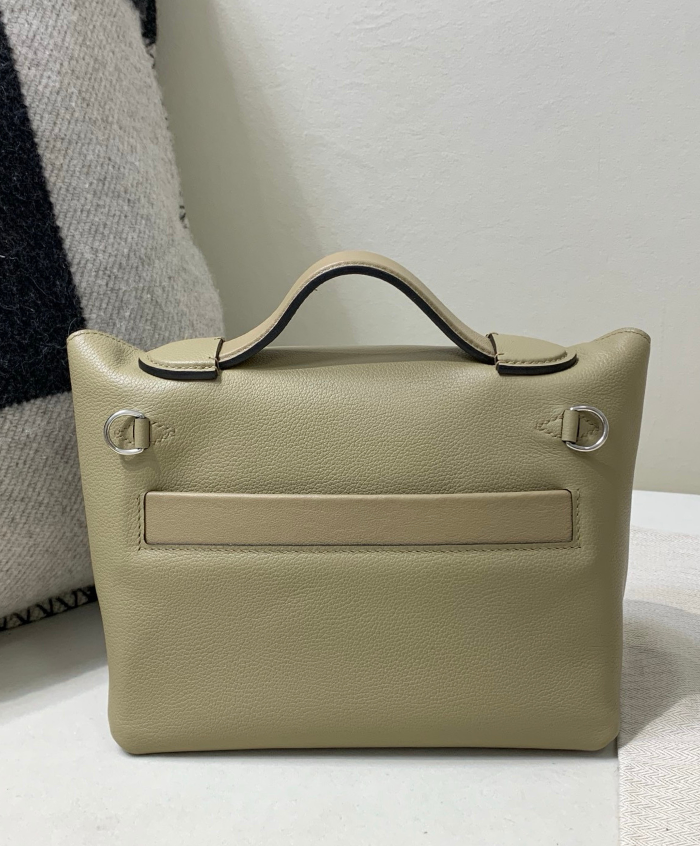 24-24 21 Bag