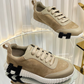 Bouncing Sneaker