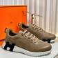 Bouncing Sneaker