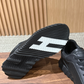Bouncing Sneaker