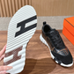 Bouncing Sneaker