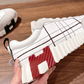 Bouncing Sneaker