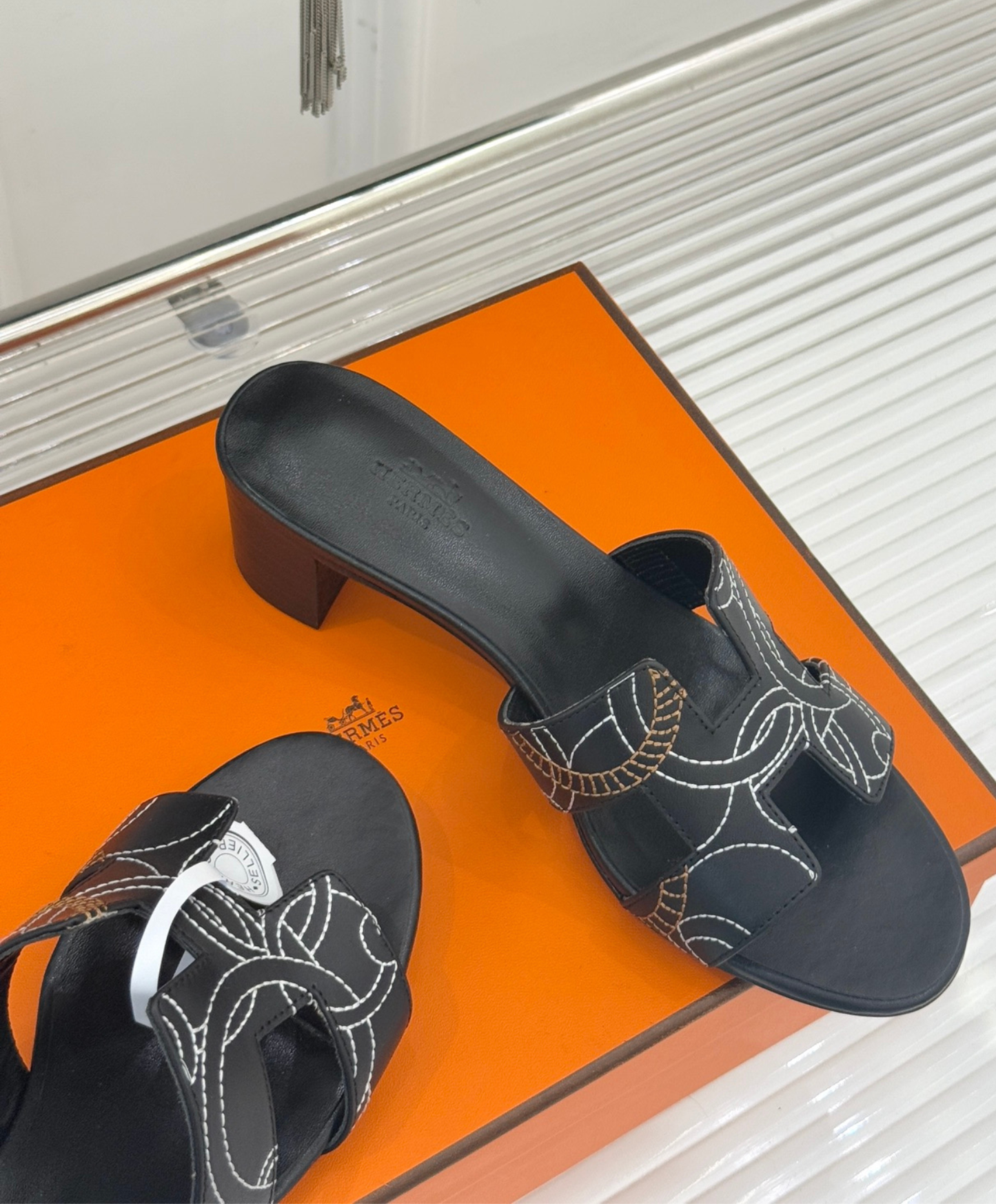 Oasis Sandal