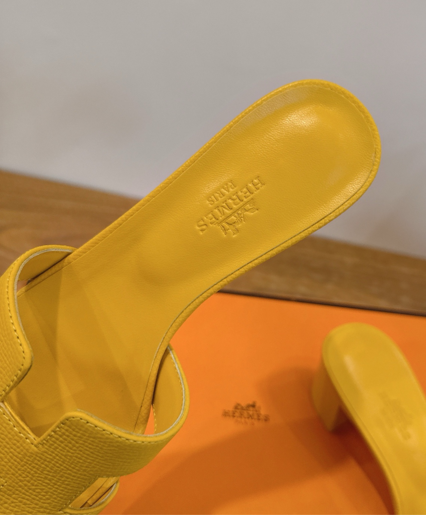 Oasis Sandal