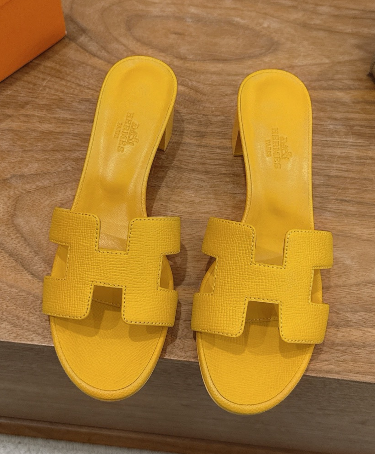 Oasis Sandal