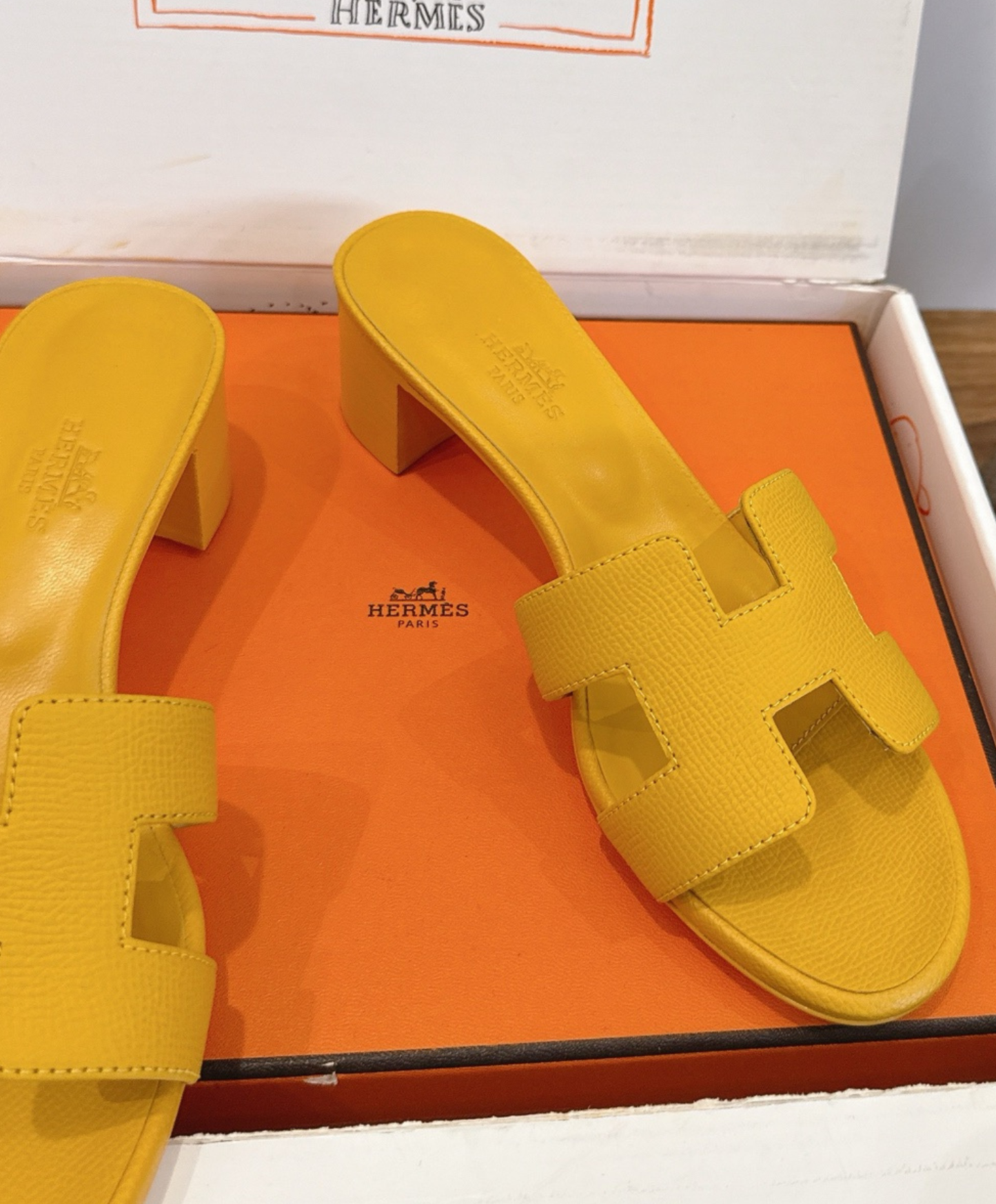 Oasis Sandal