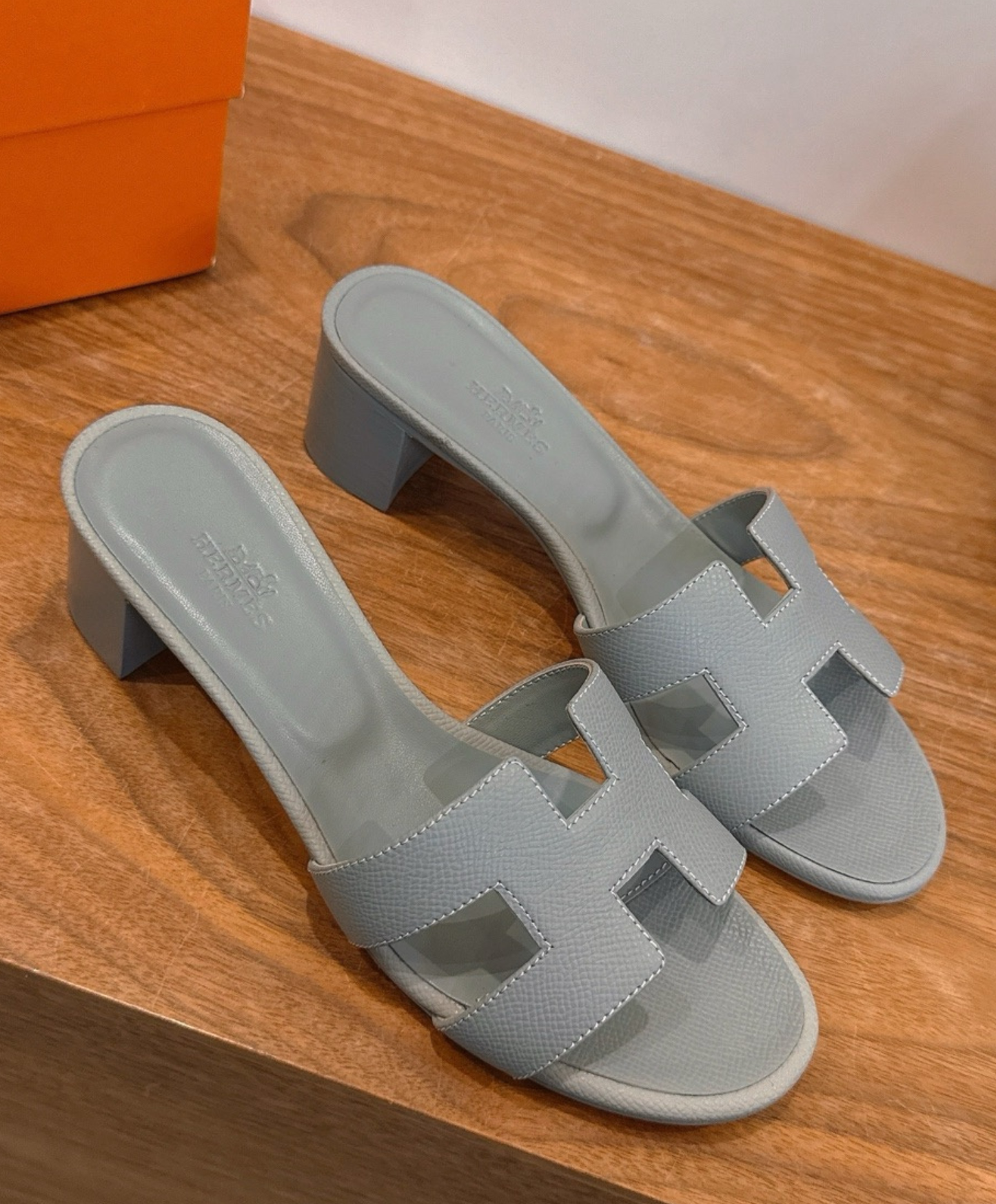 Oasis Sandal