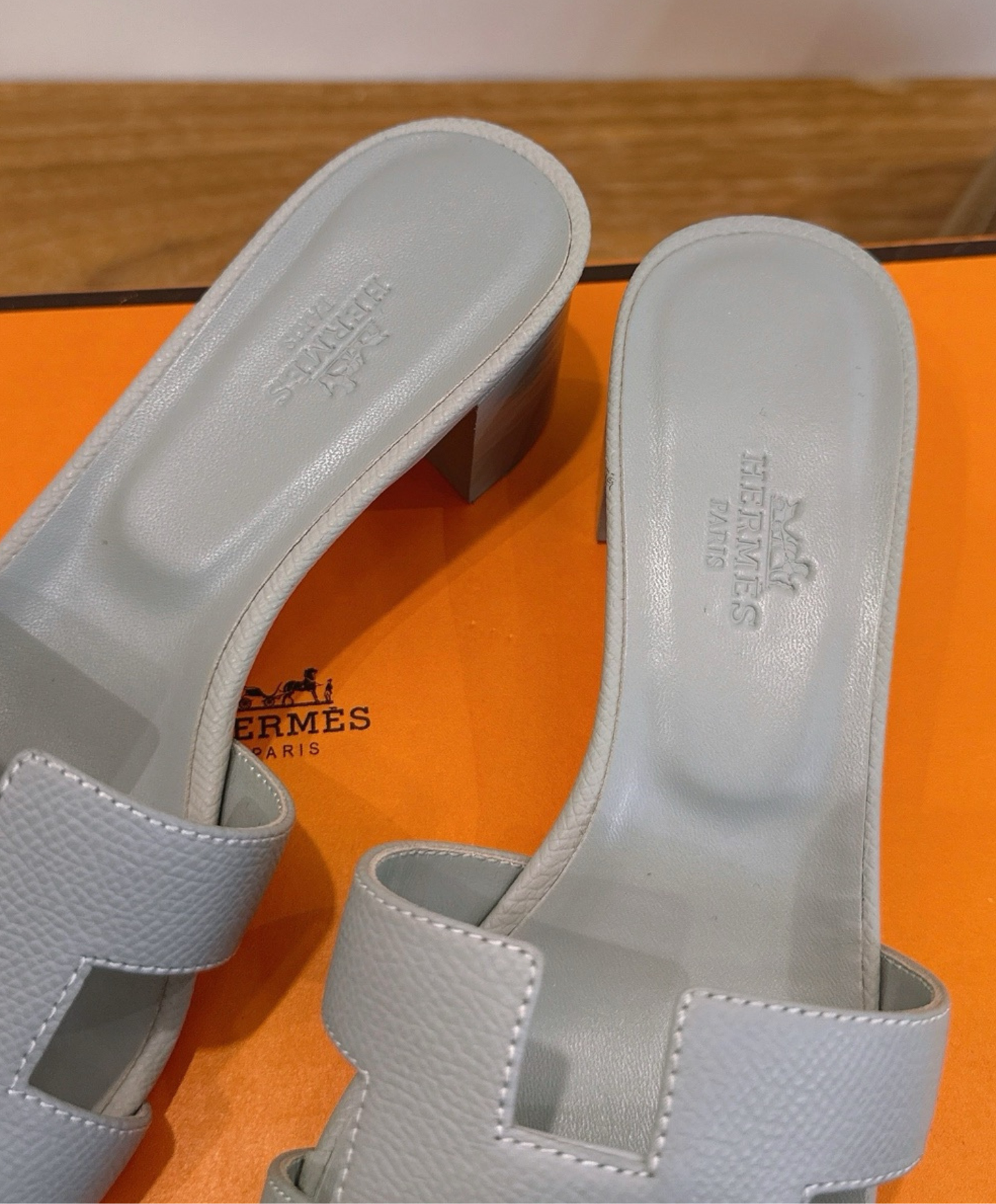 Oasis Sandal