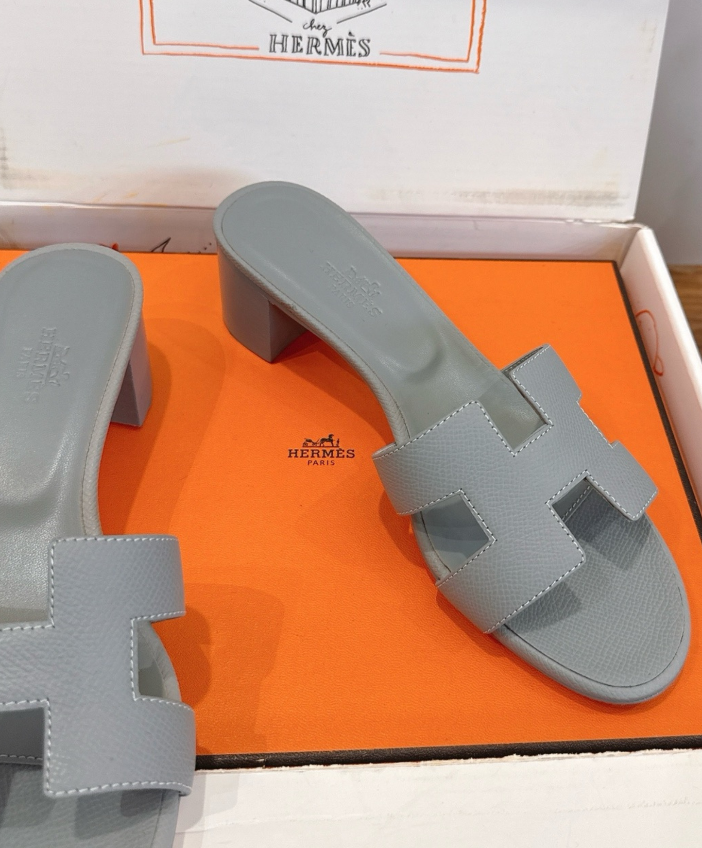 Oasis Sandal