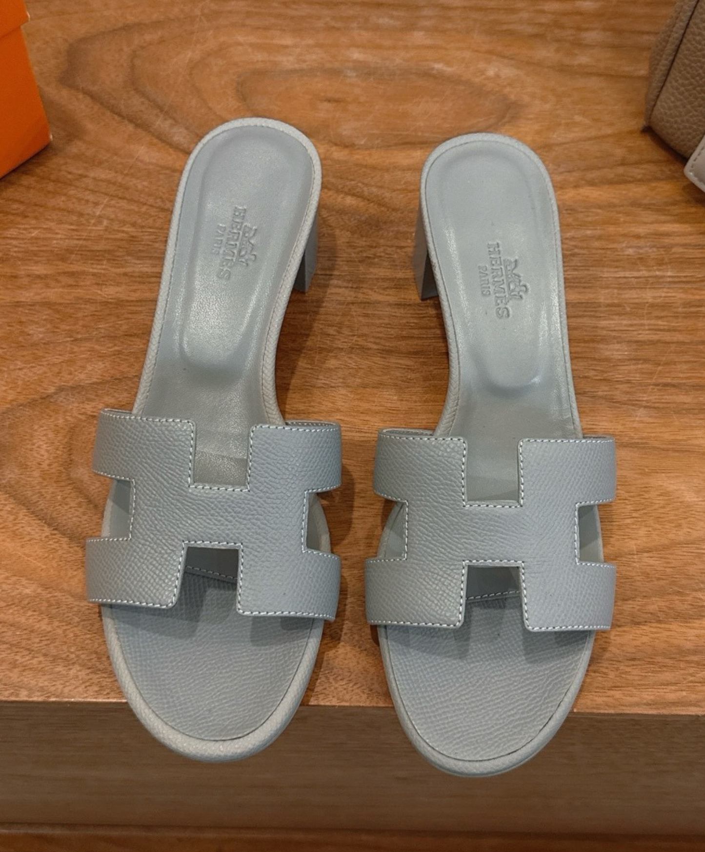 Oasis Sandal