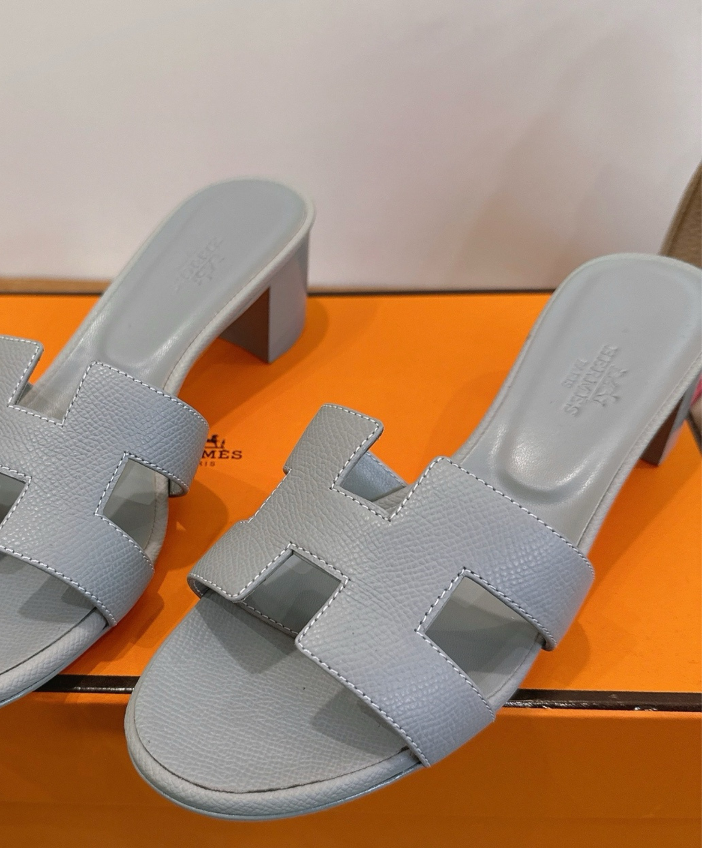 Oasis Sandal