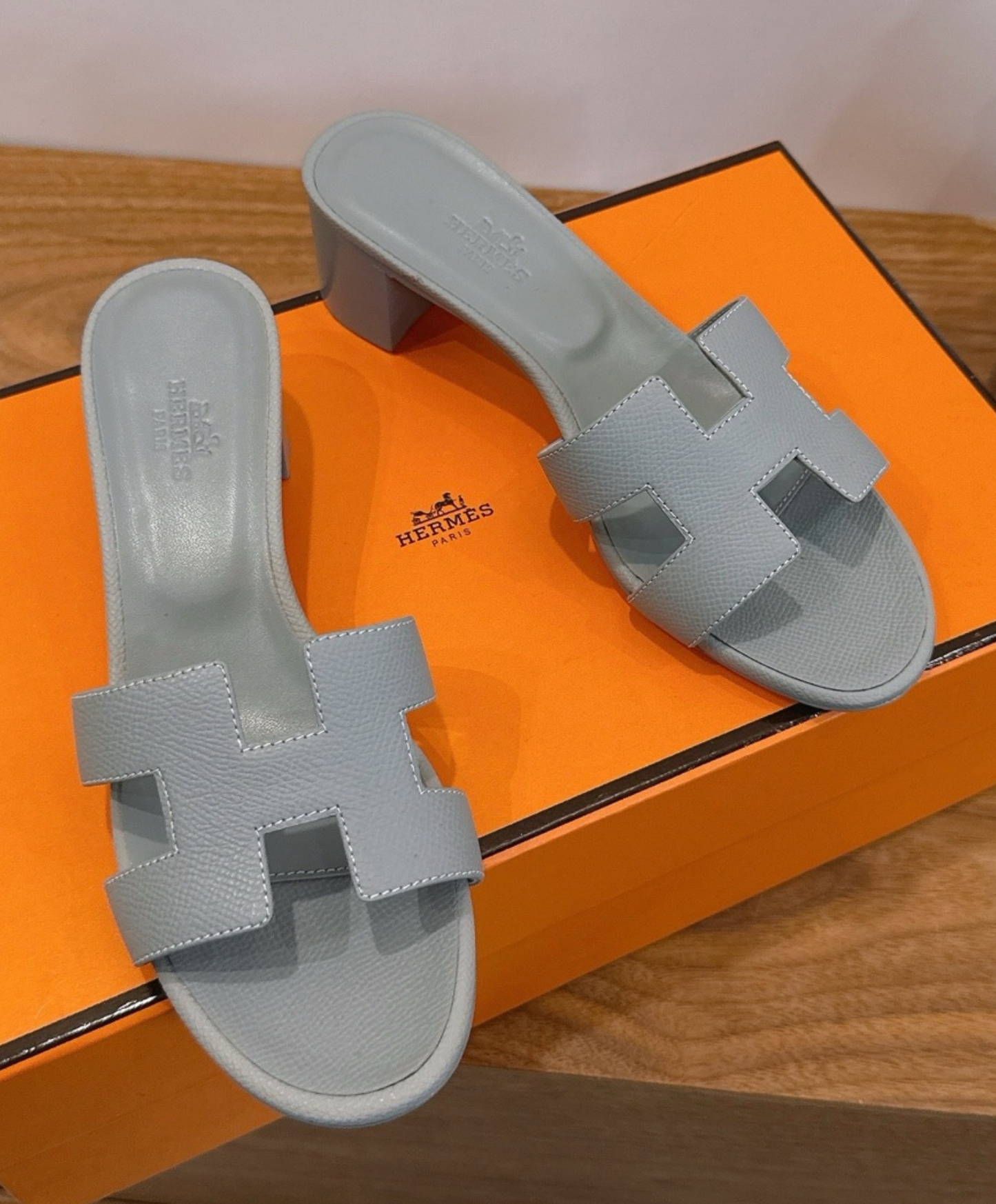 Oasis Sandal