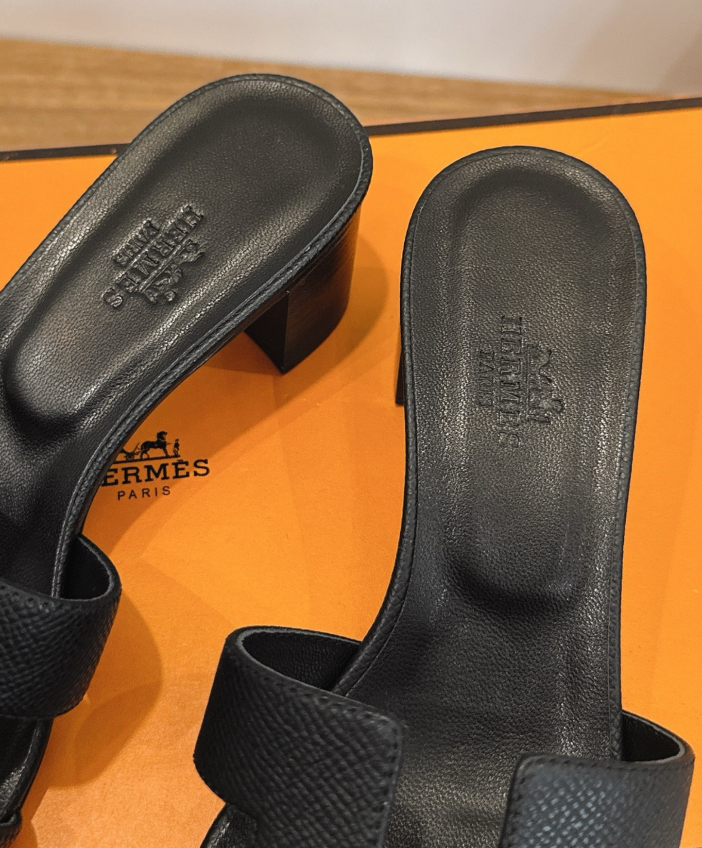 Oasis Sandal