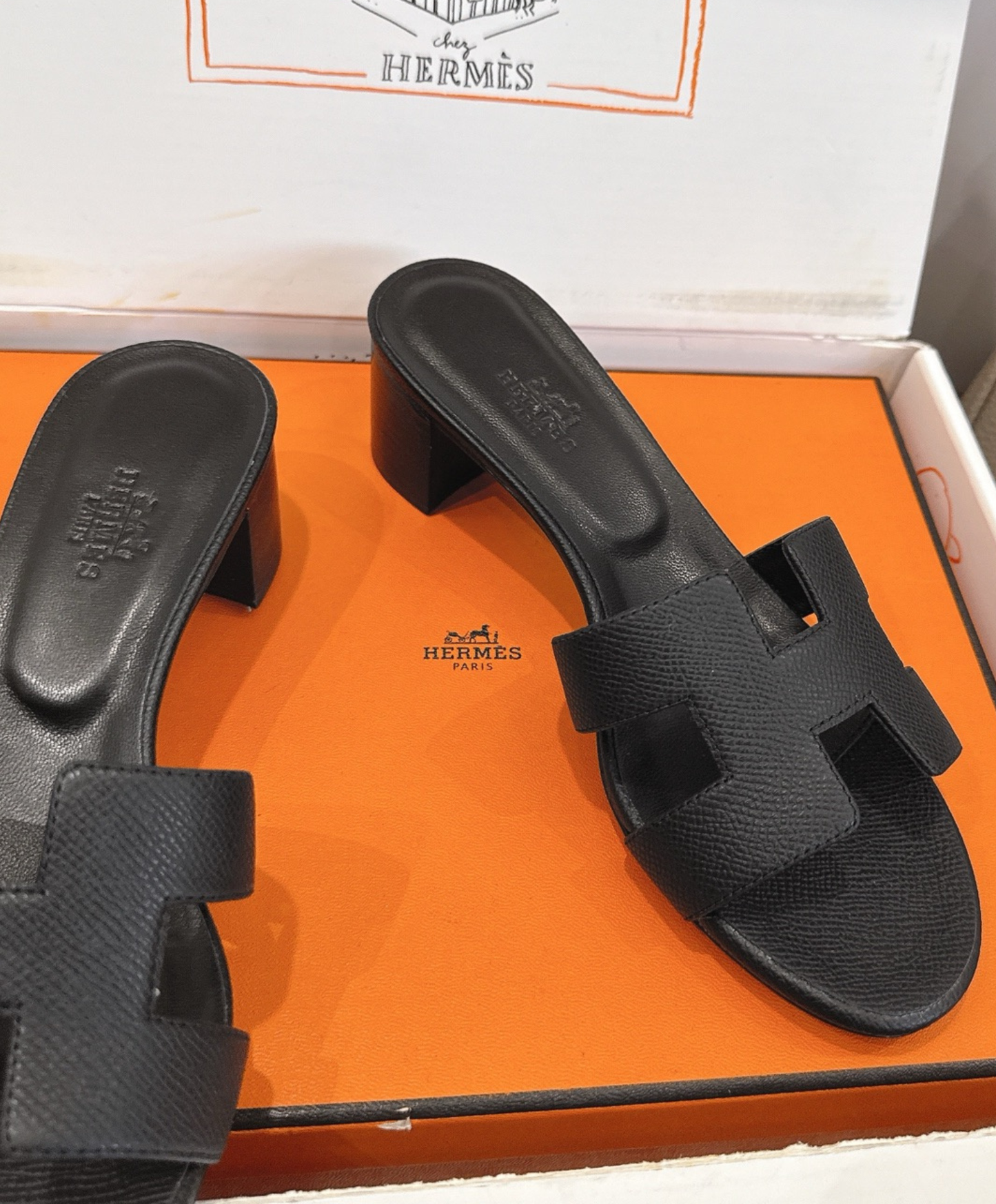 Oasis Sandal
